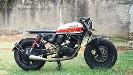 MOTOR CUSTOM BRATSCAFE YAMAHA BYSON 150CC