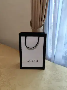 Paper Bag White Gucci