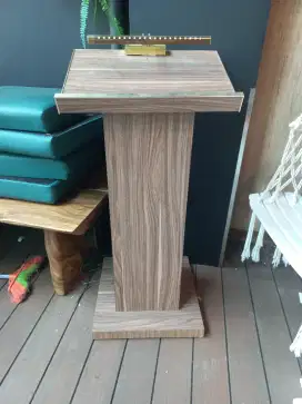 Podium Menu Podium Pidato Bekas Resto Ex Cafe