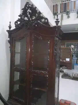 jual cepat lemari jati antik kuno sangat terawat peninggalan kake