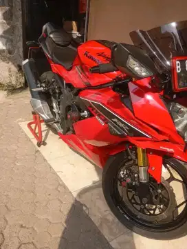 Ninja mono 250cc