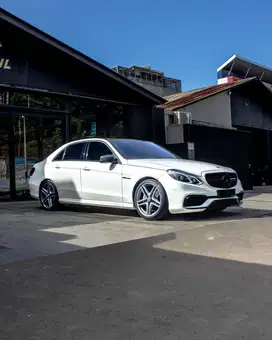 Mercedes Benz E63 AMG New Model V8 Biturbo NIK 2014