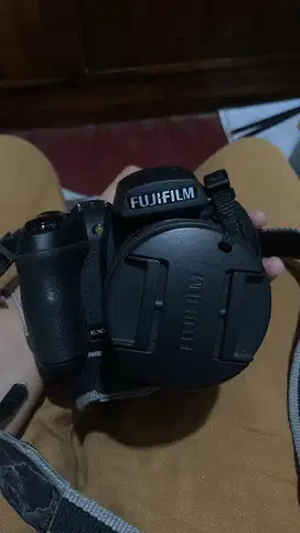 Fujifilm HS 25EXR