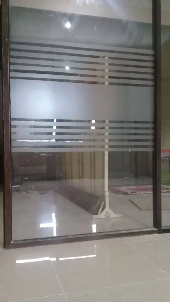 Pasang Kusen Alumunium Partisi Plafon Sekat Gypsum Lis Moulding PVC