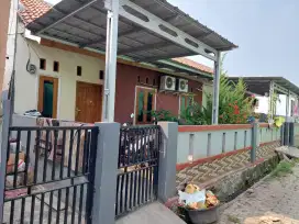 Dijual Kontrakan (bangunan rumah) 3 pintu