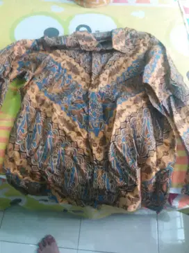 2 baju batik untuk pira