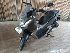 Honda ADV Brown