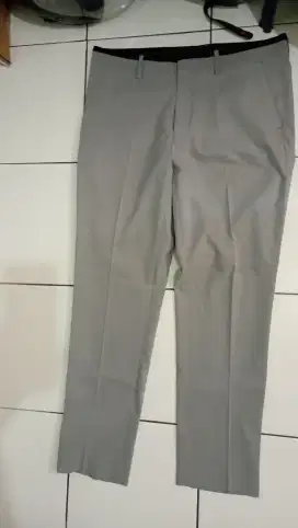 executive size 35, LD: 44cm,kondisi baru,jual 100k