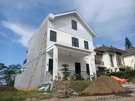 Dijual Cepat Villa Ready Stok Kolam Renang + Roftoop Jatim Park