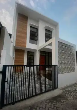 rumah baru jadi siap huni 2 lt di polowijen blimbing dekat jalan tol