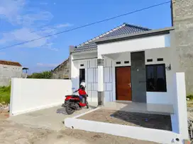 DIJUAL Rumah Cantik Siap Huni di Trunuh Klaten