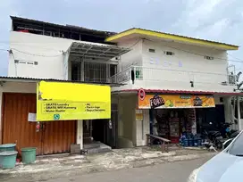 di jual cepat kost Ui depok 40 kamar kos + 3 kios