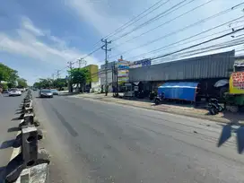 DIJUAL BANGUNAN HITUNG TANAH PINGGIR JALAN RAYA MAJAPAHIT STRATETGIS