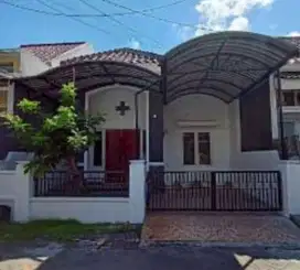 ‼️JUAL CEPAT‼️Rumah Siap Huni diGraha Kebonsari LVK Surabaya.
