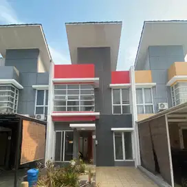 Dijual Rumah siap huni Cluster Milano Village Gading Serpong