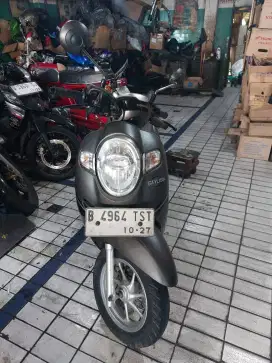 Scoopy FI th 2017 mesin ok TT kredit