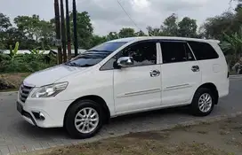 Toyota Kijang Innova 2015 Bensin