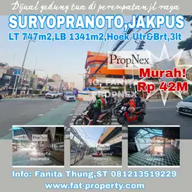 Dijual gedung tua di perempatan Jl Suryopranoto dan Jl Kesehatan,JakPu