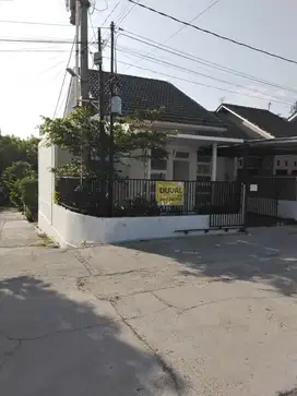 Rumah Minimalis dekat kampus UMY bangunjiwo kasihan bantul yogyakarta