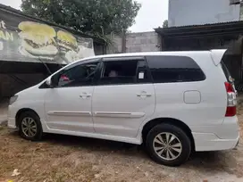 Toyota Kijang Innova 2015 Bensin