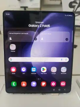 Second samsung galaxy fold 5 12/256 GB.