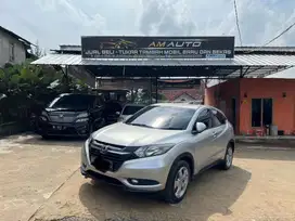 HONDA HRV E MATIC 2015 pemakain 2016 tangan pertama Dp 10 juta