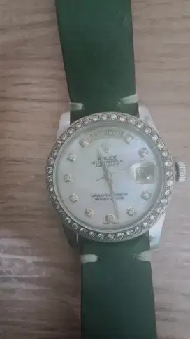 Rolex presiden mother of pearl