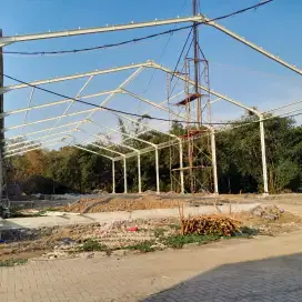 Konstruksi baja