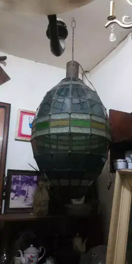 Lampu Gantung Kaca Jumbo Antik