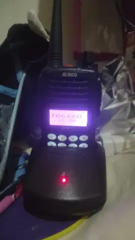 HT Alinco DJ W10