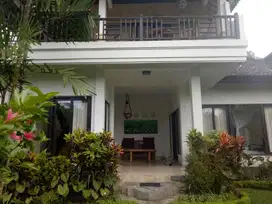 HOTEL BINTANG 4 PENESTANAN UBUD BALI