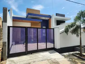 Rumah mewah semi furnished gedongsongo manyaran