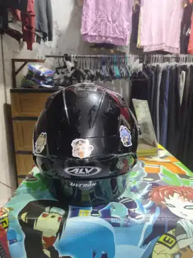 HELM ALV ULTRON MASIH BAGUS