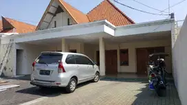 Jual Rumah Pusat Kota Jl. Mh Thamrin Surabaya