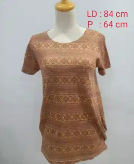Kaos Brand Free & Free Motif Etnik