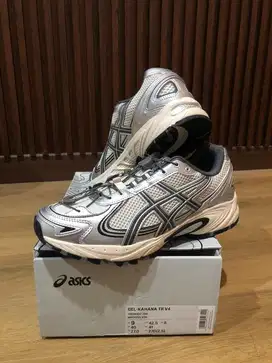 Sepatu Asics gel kahana Tr