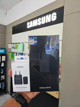 Samsung S24fe 5g 8/256 free Adaptor 25 watt