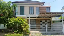 Dijual dan Disewa Rumah Pantai Mentari The Hampton Full Furnish 2LT