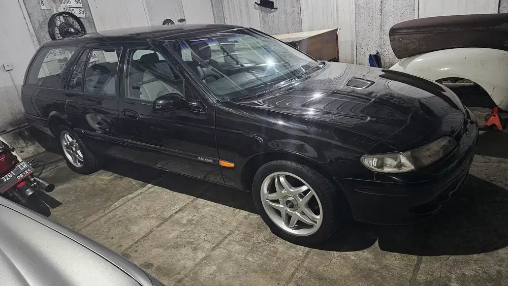 Ford falcon wagon EF 4.0L AT
