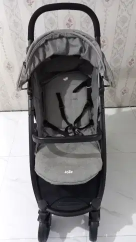 Stroller Merk Joie