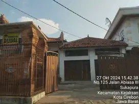DIJUAL RUMAH STRATEGIS 2 KAMAR TIDUR KOTA CIREBON
