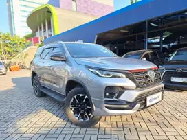 Toyota Fortuner 2.4 4x2 VRZ TRD Solar-AT 2020 Silver