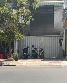 Disewakan Bangunan Usaha di Embong Malang, Surabaya!