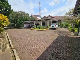 Jual Rumah Nyaman Dan Sejuk Bangunan Lama Area Cigadung Bandung