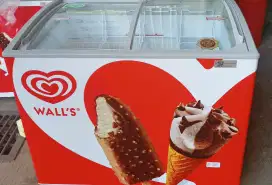 WALL'S Es Cream