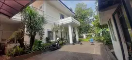 JK247 Rumah Mewah Area Elit Jl. Wijaya Kebayoran Baru, Jakarta Selatan