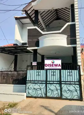 disewakan rumah 2 lantai di prima harapan regency bekasi utara