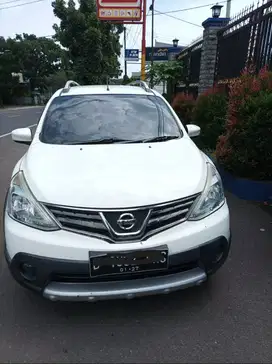 Nissan Grand Livina X-Gear 1.5 AT