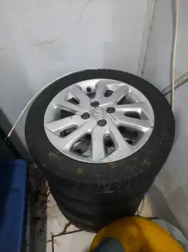 Velg Honda Mobilio R15