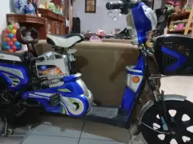 Sepeda Listrik Selis Super Rider